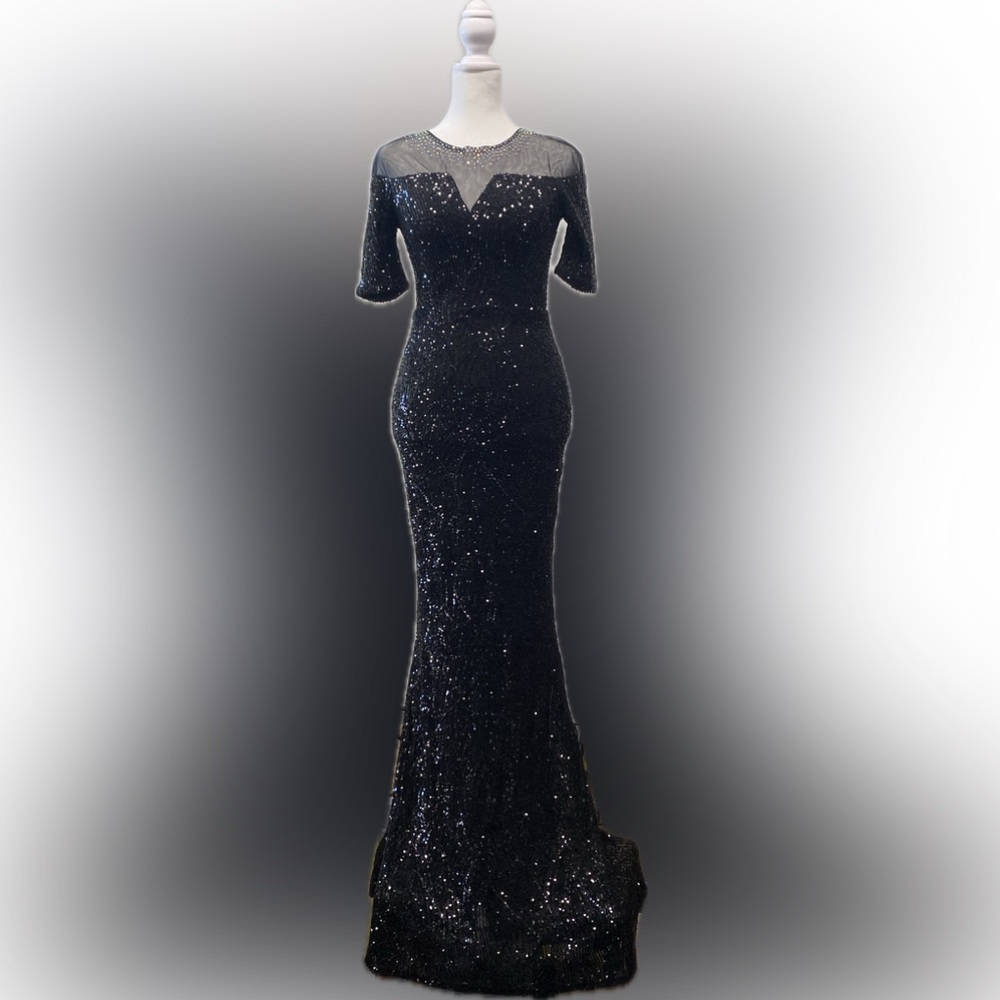 Woman’s V neck Sequin Prom Dress short sleeve